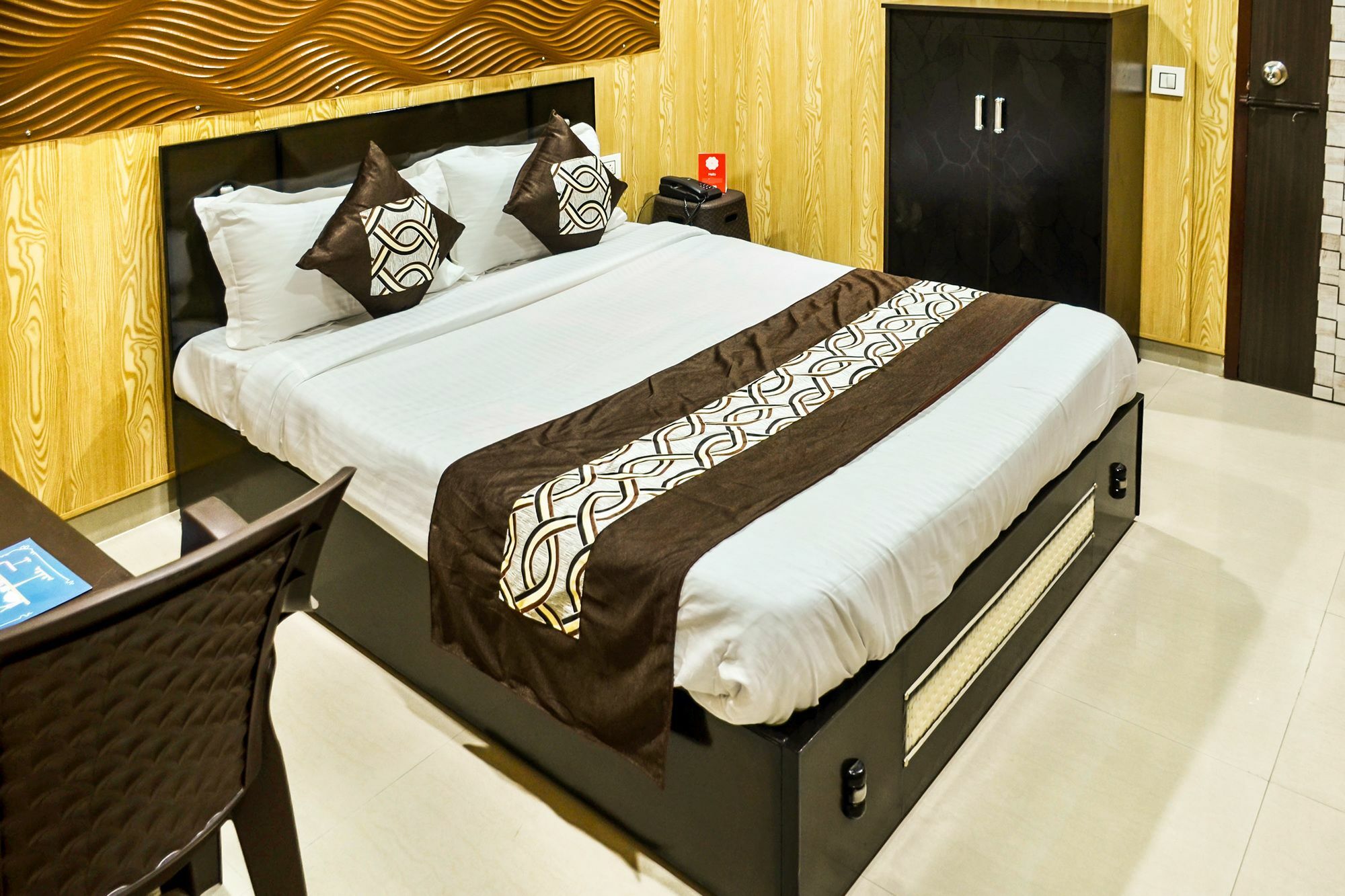 Oyo 8105 Royale Guest House Ludhijána Exteriér fotografie